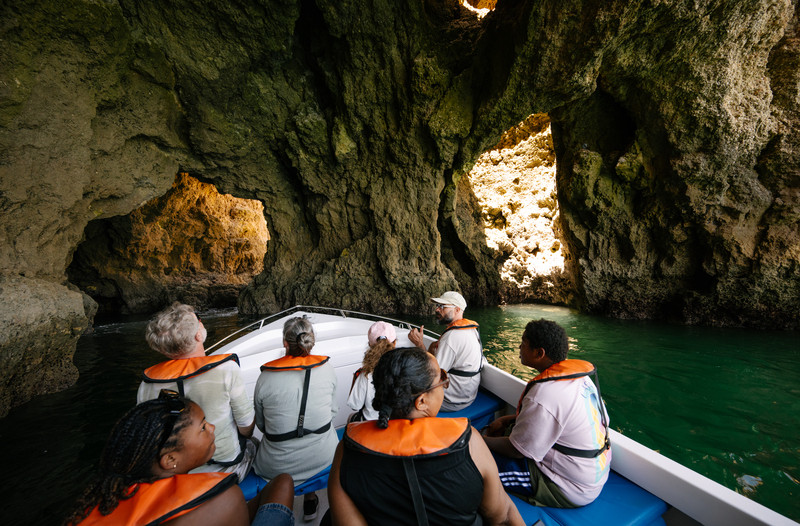 BlueFleet  - Passeio de barco pela costa