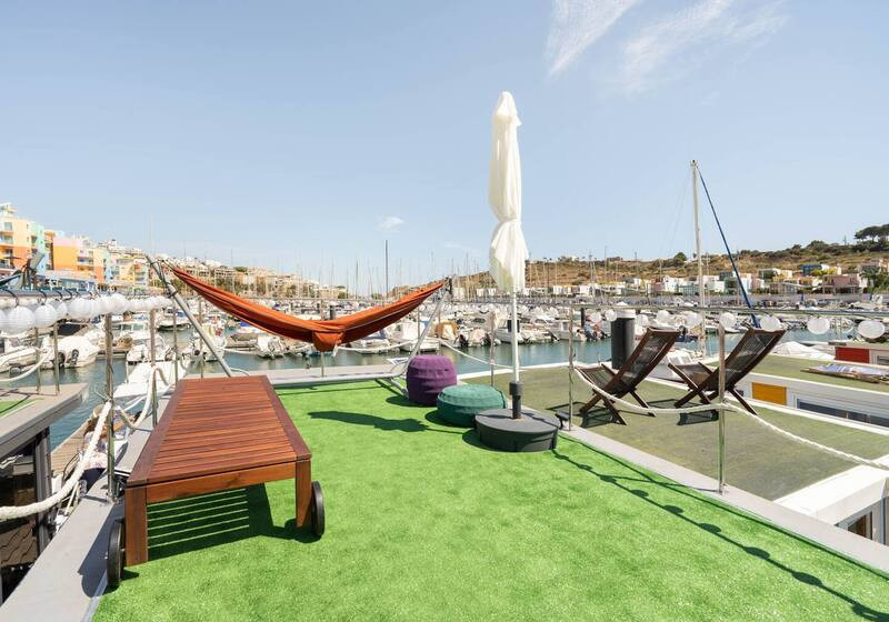 The HomeBoat Company