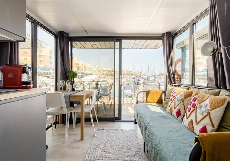 The HomeBoat Company