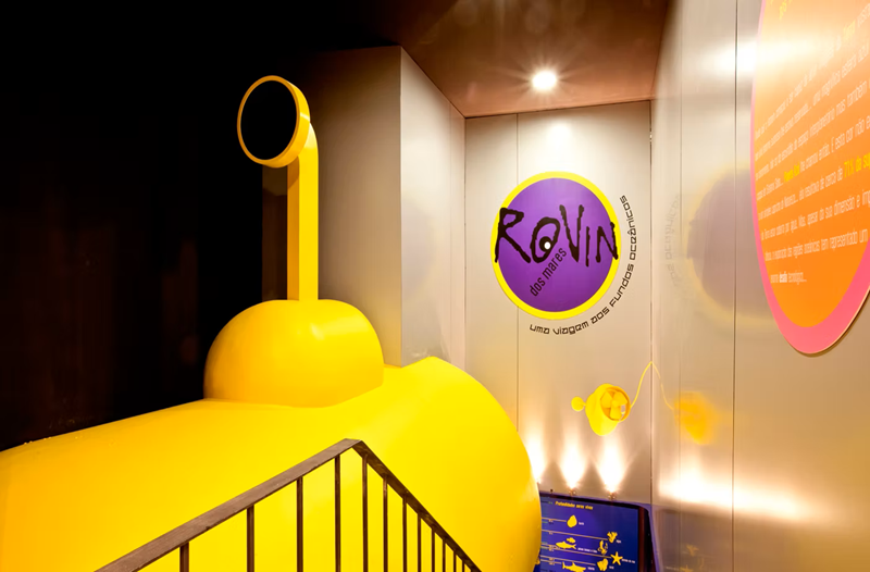 Rovin dos Mares - Uma viagem aos fundos oceânicos